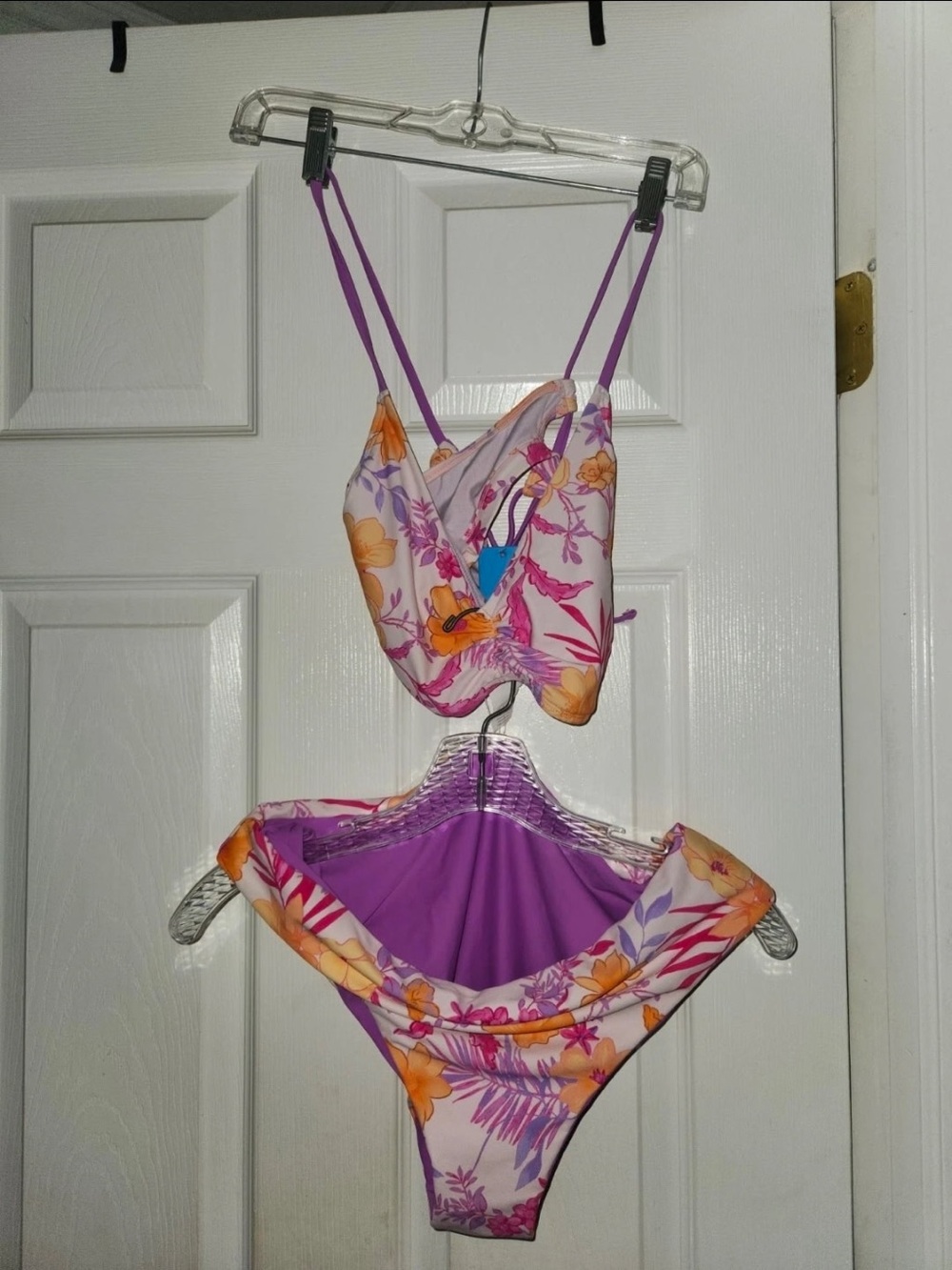 Cupshe Reversible Purple Floral 2 Piece Bikini Swimsuit Size Large NWT - Picture 3 of 4